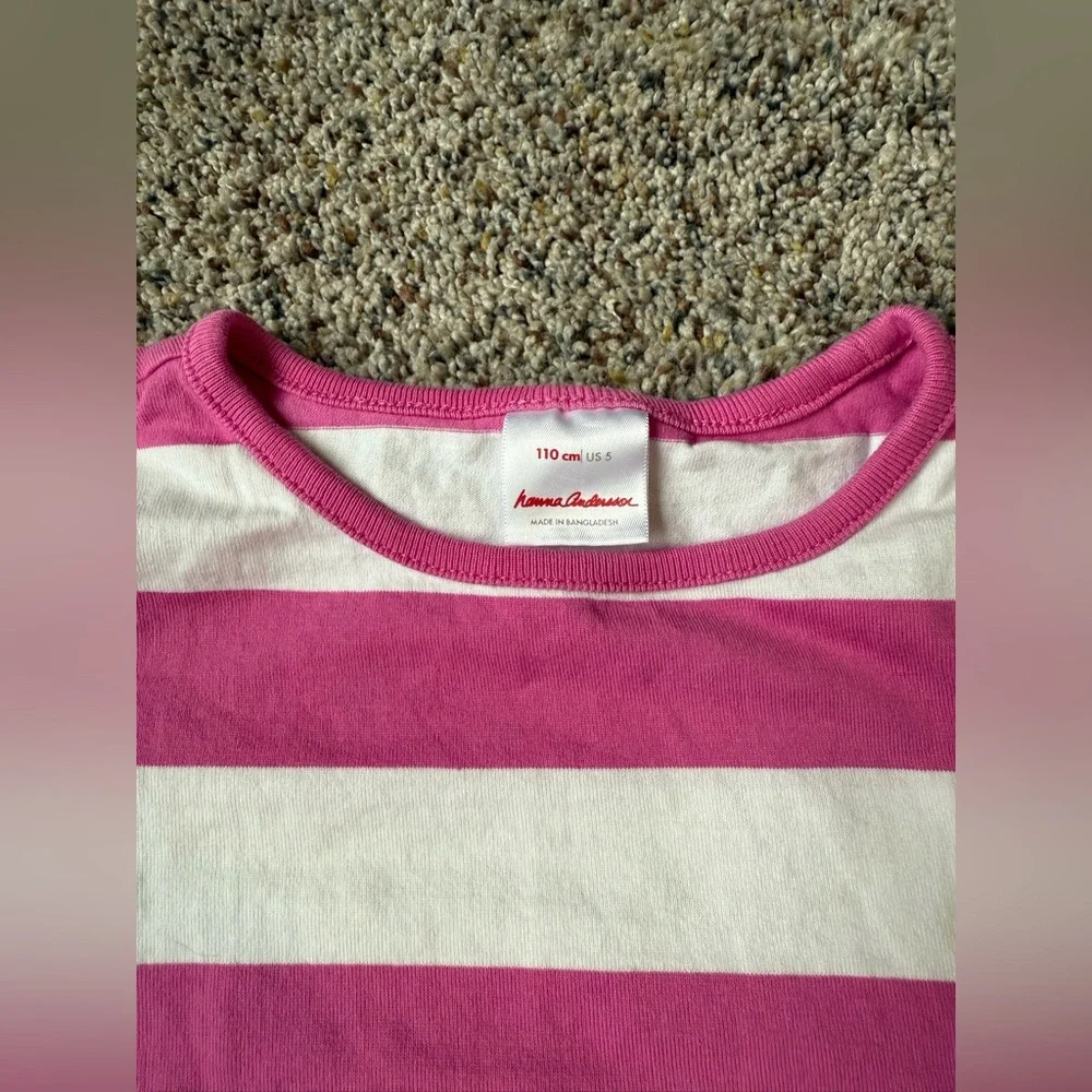 Hanna Andersson Pink Stripes & Strawberry Flare Dress - Size 5 - Picture 4 of 6
